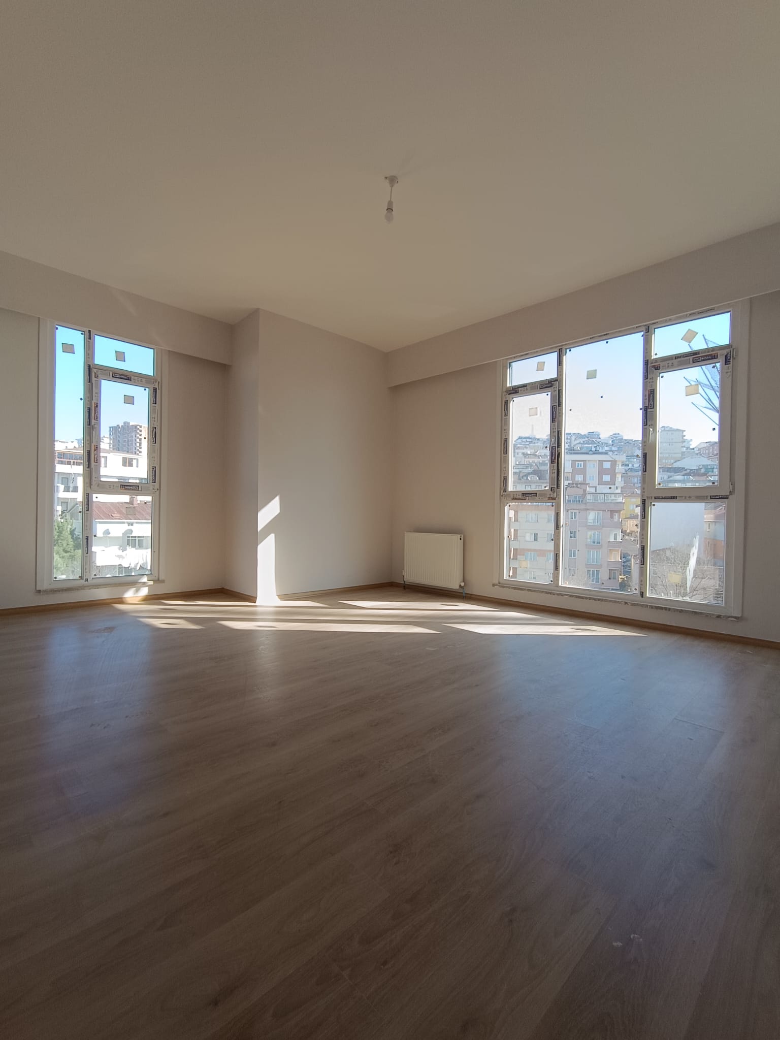 SANCAKTEPE ENN GARDEN SİTESİ SATILIK 3+1 ARAKAT DAİRE